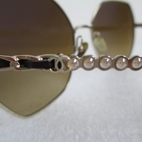 CHANEL CH4281 SUNGLASSES - Picture 10 of 16